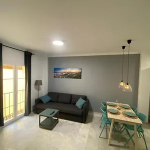 https://lovely-1bedroom-apartment-in-the-heart-of-malaga-wifiac.es-andalucia.com